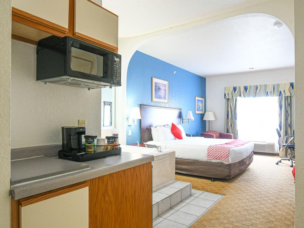 Hotel Baymont By Wyndham Brookhollow Houston